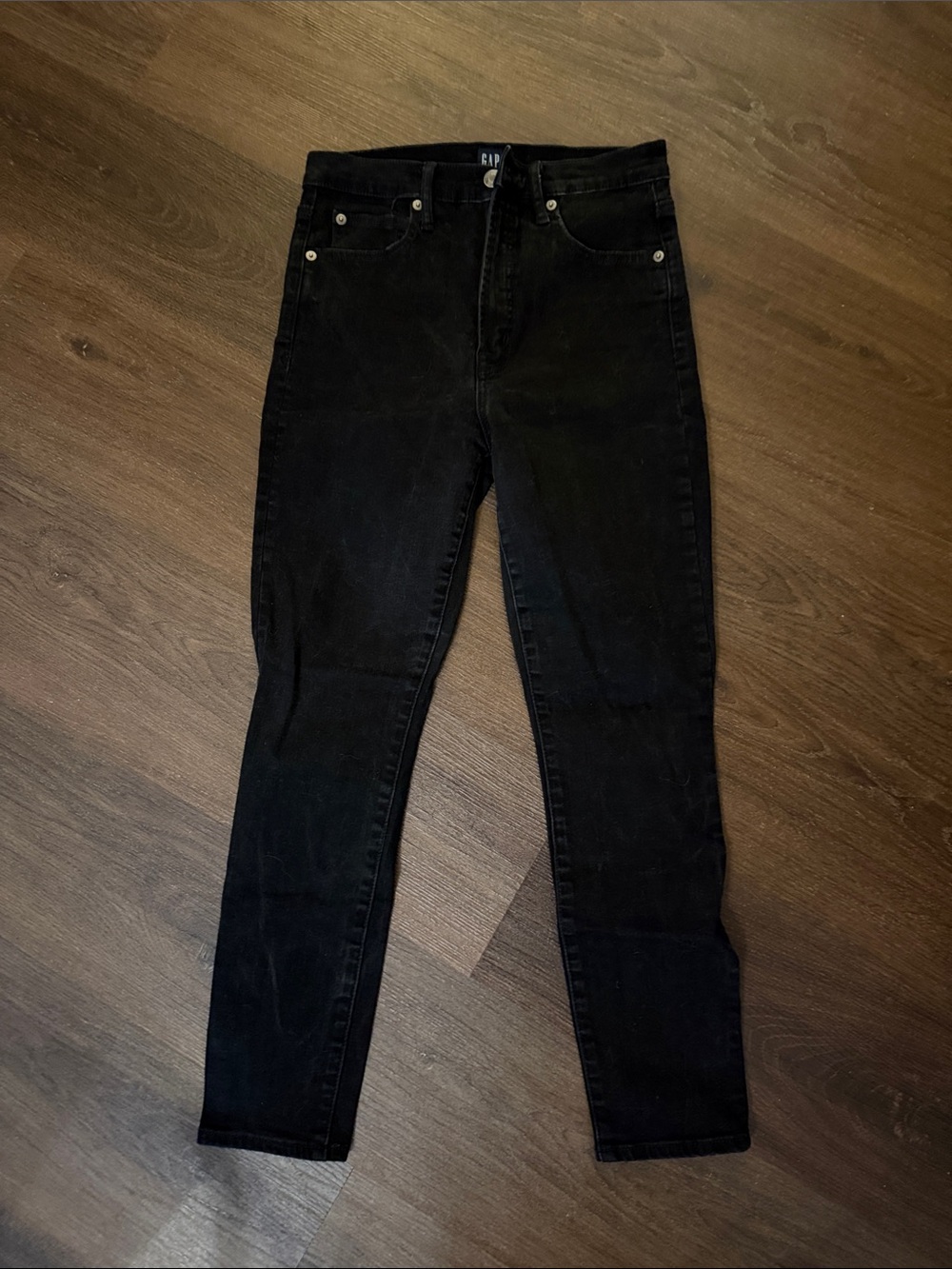 GAP Black Skinny Ankle Jeans